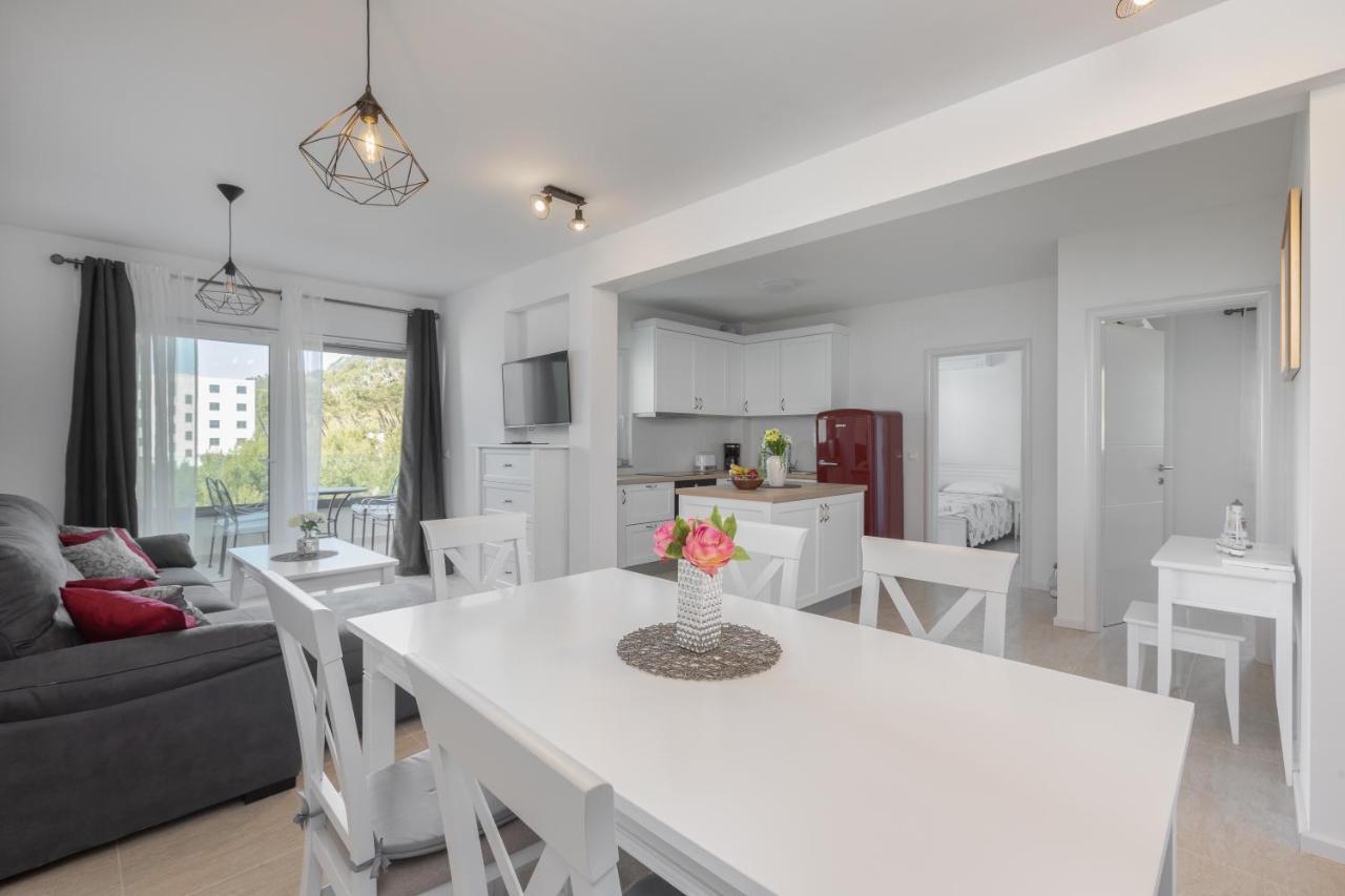Apartment Oseka Макарска Экстерьер фото