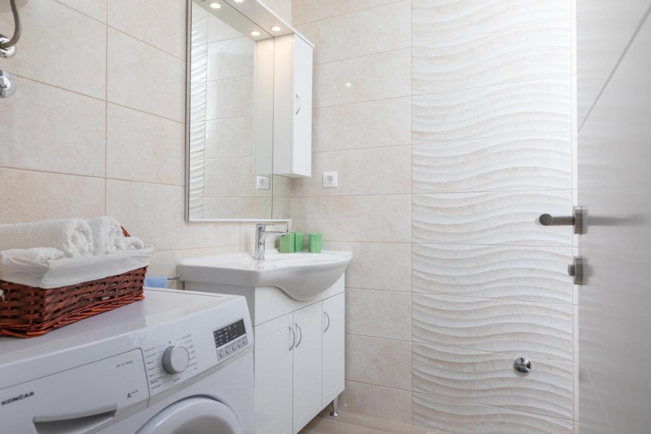 Apartment Oseka Макарска Экстерьер фото